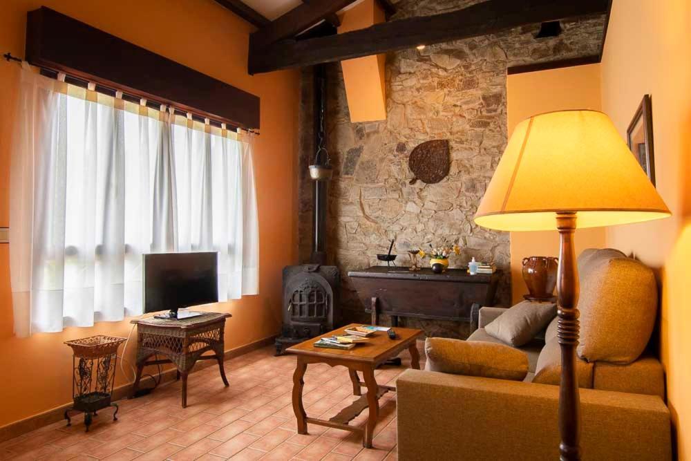 Apartamentos El Cueto Овиньяна Экстерьер фото